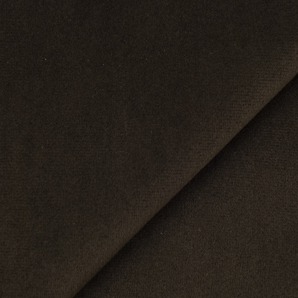 Brun velour 2025